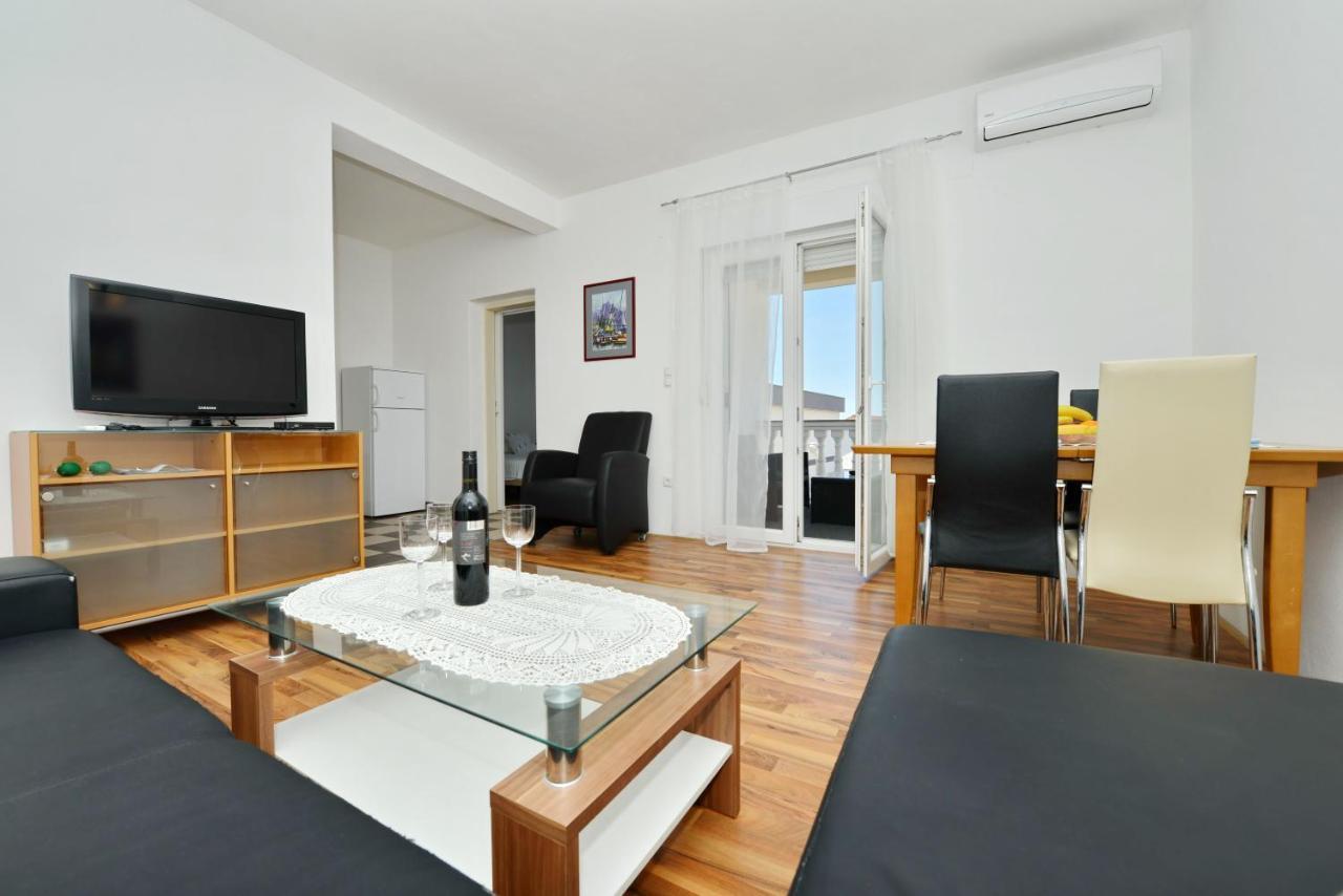 Apartmani L&R Бибинє Екстер'єр фото