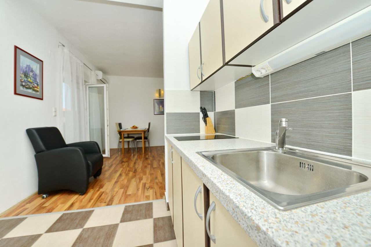 Apartmani L&R Бибинє Екстер'єр фото
