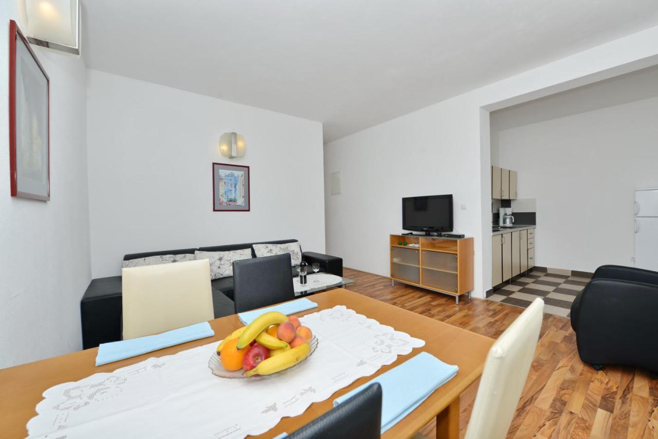 Apartmani L&R Бибинє Екстер'єр фото