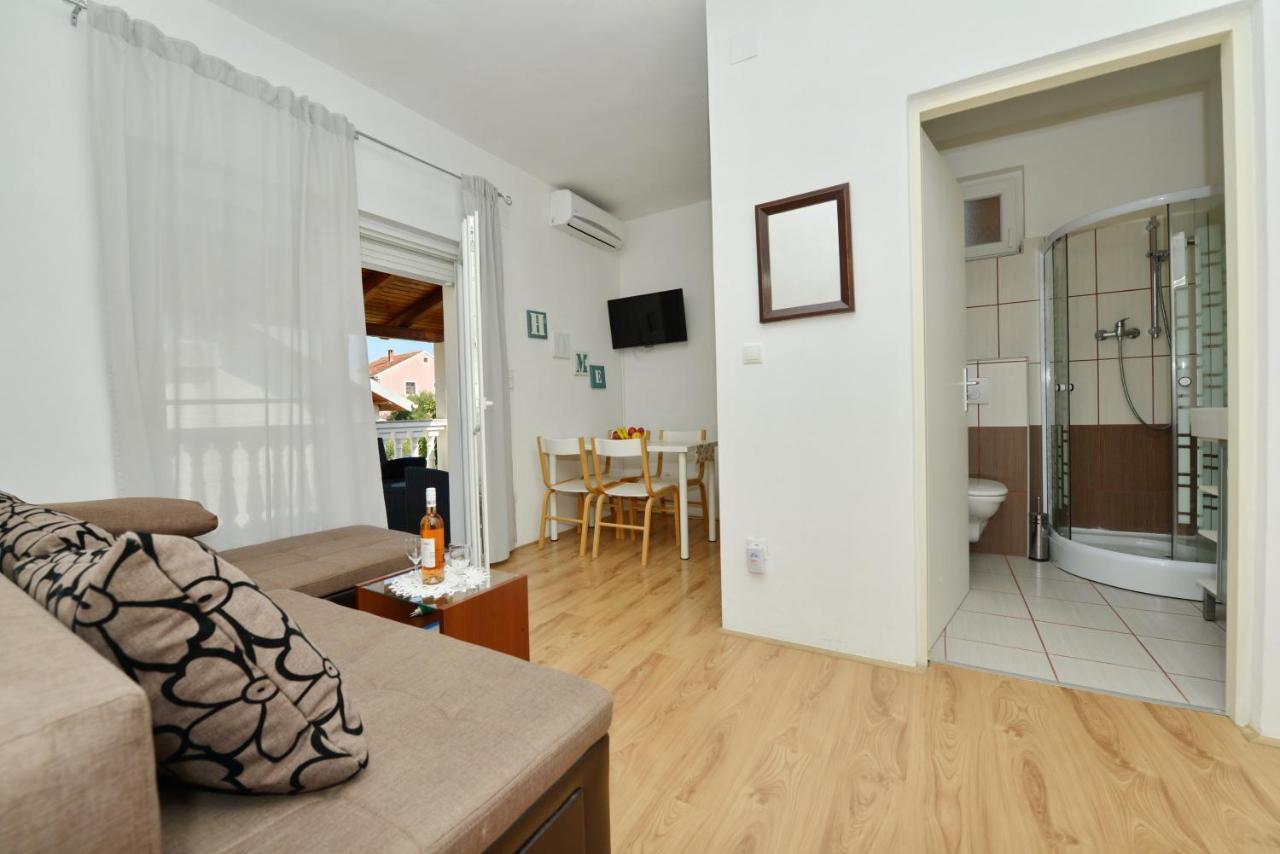Apartmani L&R Бибинє Екстер'єр фото