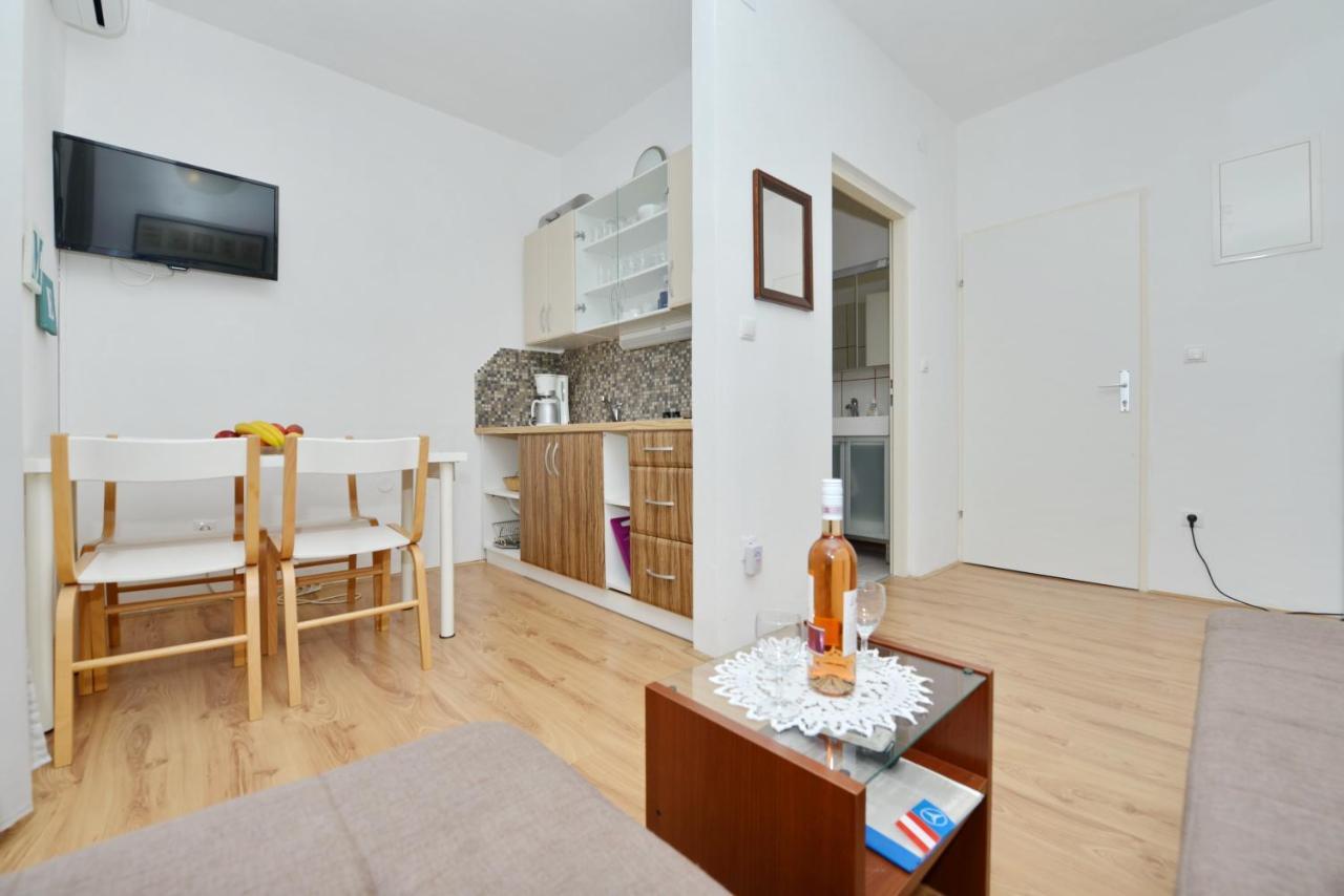 Apartmani L&R Бибинє Екстер'єр фото